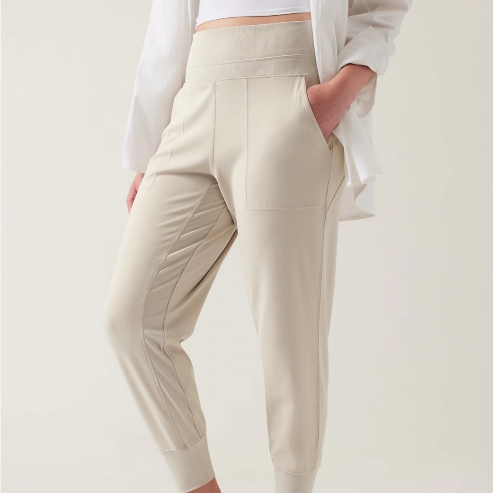 Athleta joggers, like new